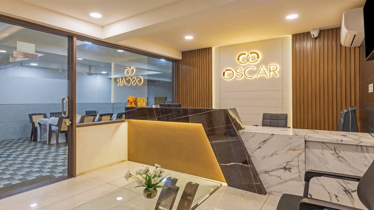 Rajkot Hotel | Treebo Oscar