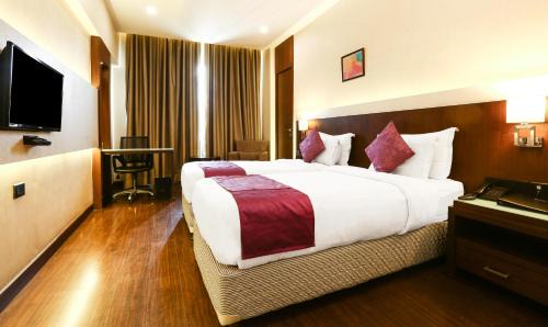 South City I Hotel | Treebo Premium Eden Residency Near Sec 29