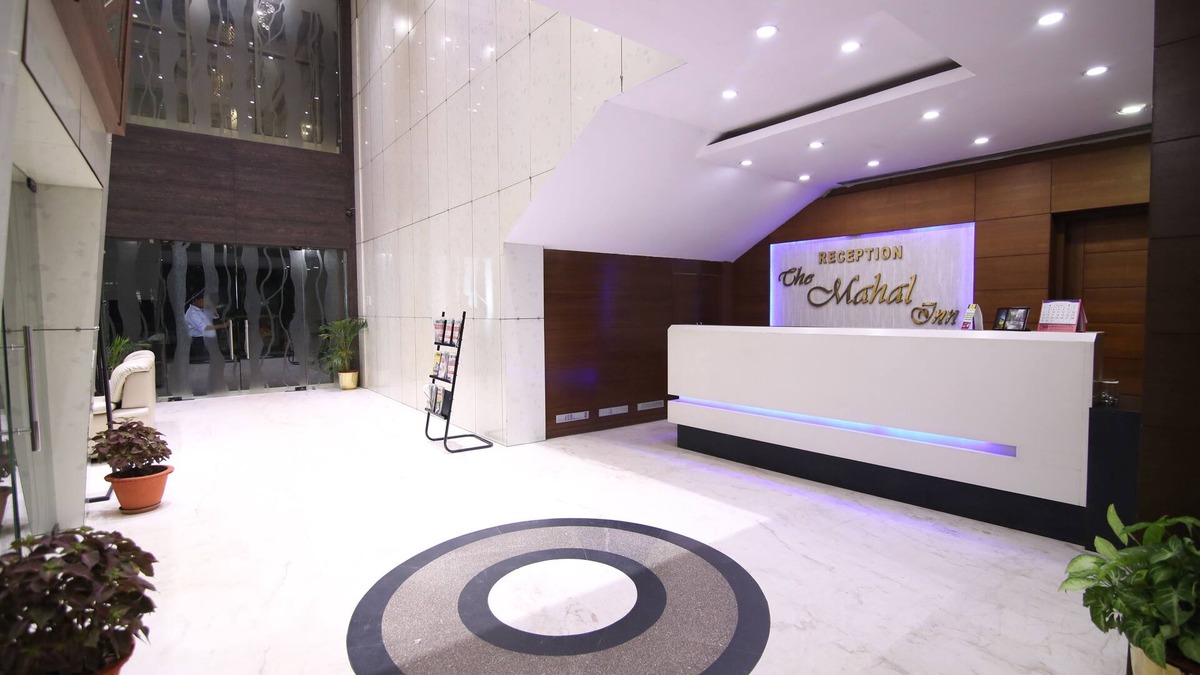 Jamshedpur Hotel | Treebo Premium Mahal Inn