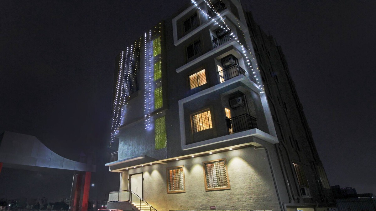 Phase 1 House | Treebo Royal Imperio, Hinjewadi