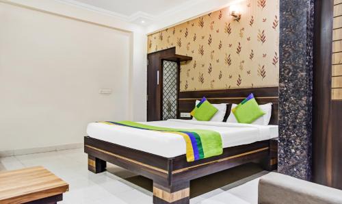 Maharana Pratap Nagar Hotel | Treebo Royal Sun Palace MP Nagar Zone 2