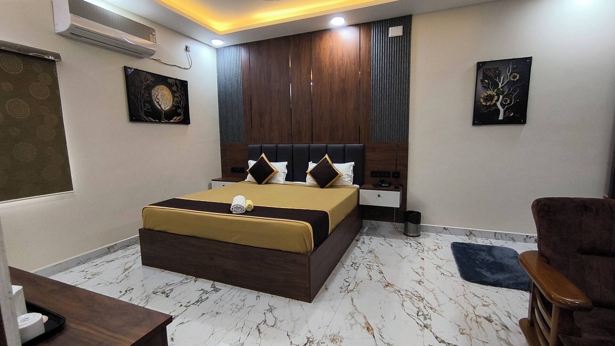 Perumbakkam Hotel | Treebo Sri Anand Residency