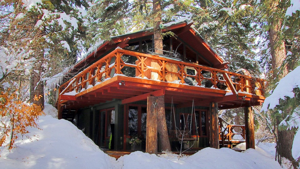 Sundance Cabin | Treehouse by the Stream