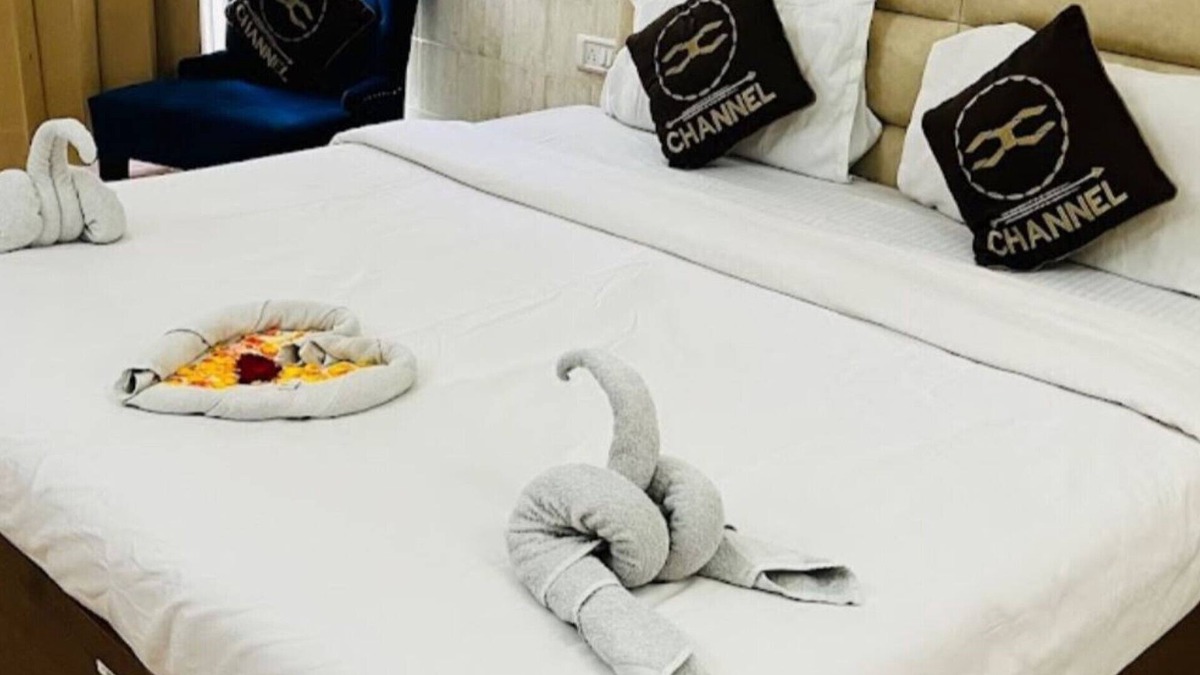 Kuthar Hotel | Treeoise Resort