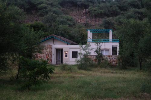 Alwar Resort | Trees N Tigers Luxury Wildlife Lodge