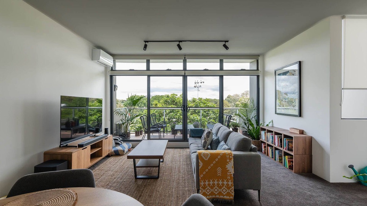 Camperdown Apartment | Treetops Camperdown, Inner City Bliss w Parking