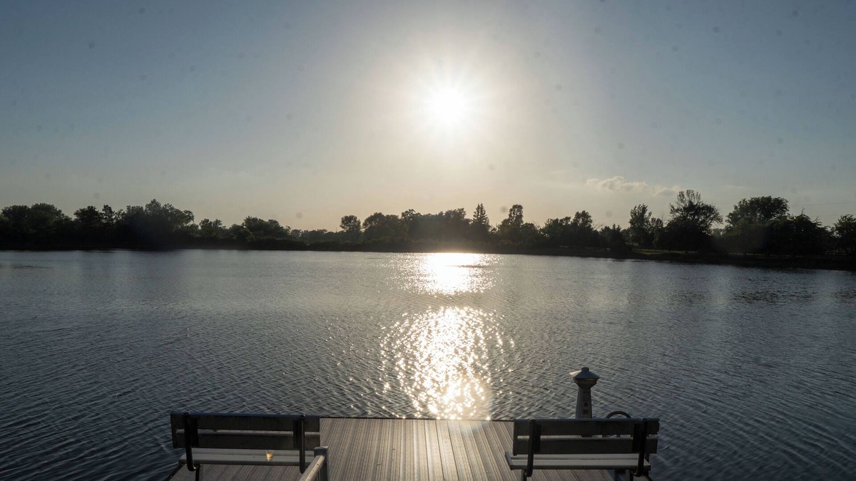 Graymont House | Trek & Relax: Countryside Home w/Hot tub+Water Views+Fishing+Grill+Campfire+