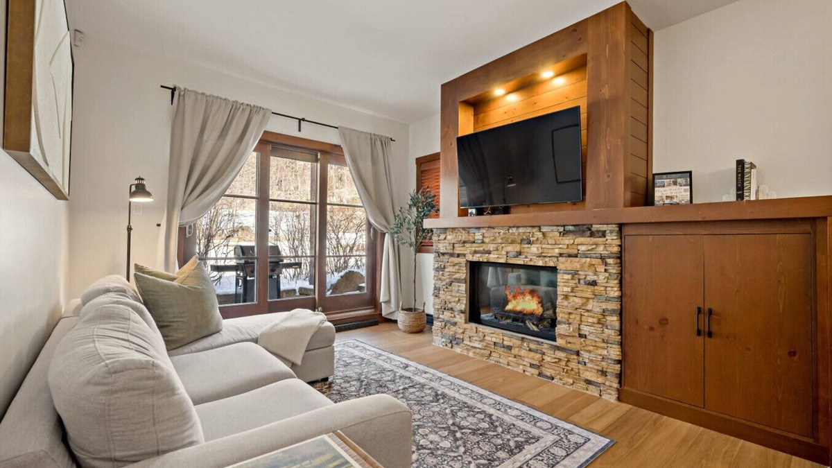 Versant Soleil Apartment | Tremblant Prestige - Étoile 1510-22