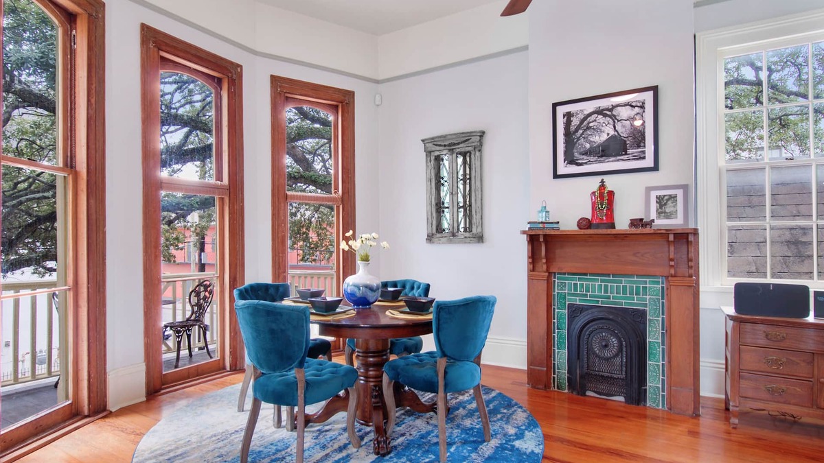 Treme Apartment | Treme Townhouse, elegant living, steps to the French Quarter