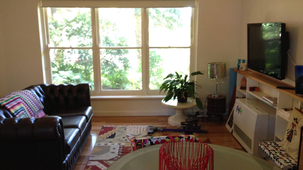 Toorak Apartment | Trendy 1 bedroom apartment within walking distance of Melb's best attractions.