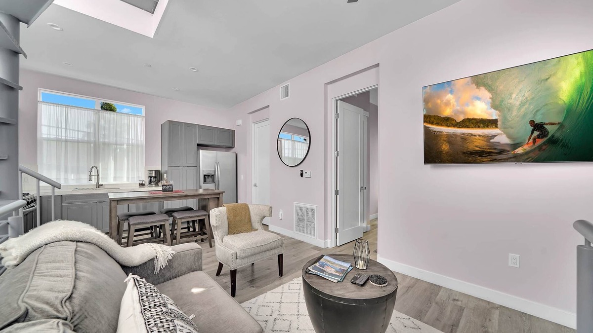 San Clemente House | Trestles Love Shack!
