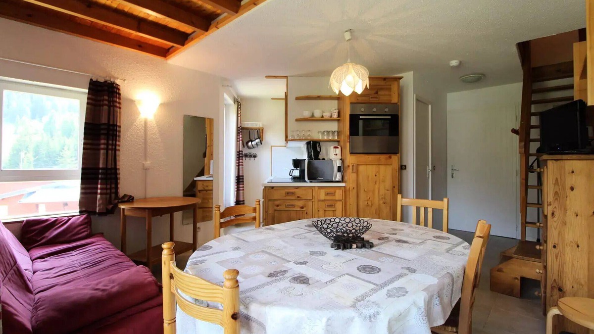Lanslevillard Apartment | Triade Residence - 2 Rooms for 5 People