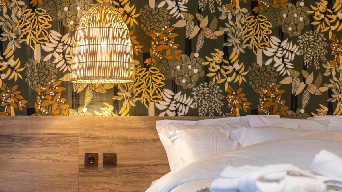 Trikala House | Trikala Mall Suites 2nd Floor Suite Number 22