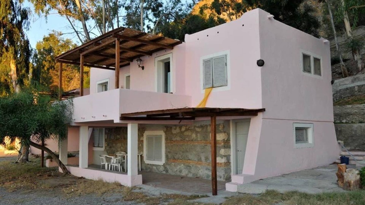 Caminia Apartment | TRILOCALE CANCRO - CAMINIA