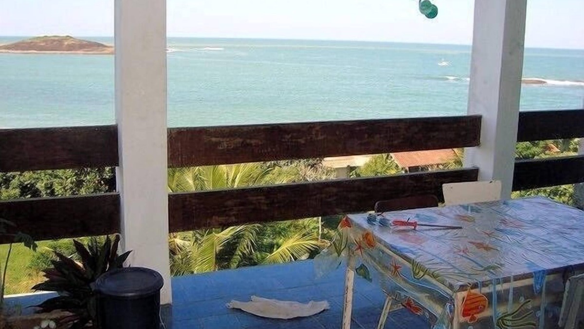 Setiba House | Triplex House with Cinematic View in Setiba - 2 suites