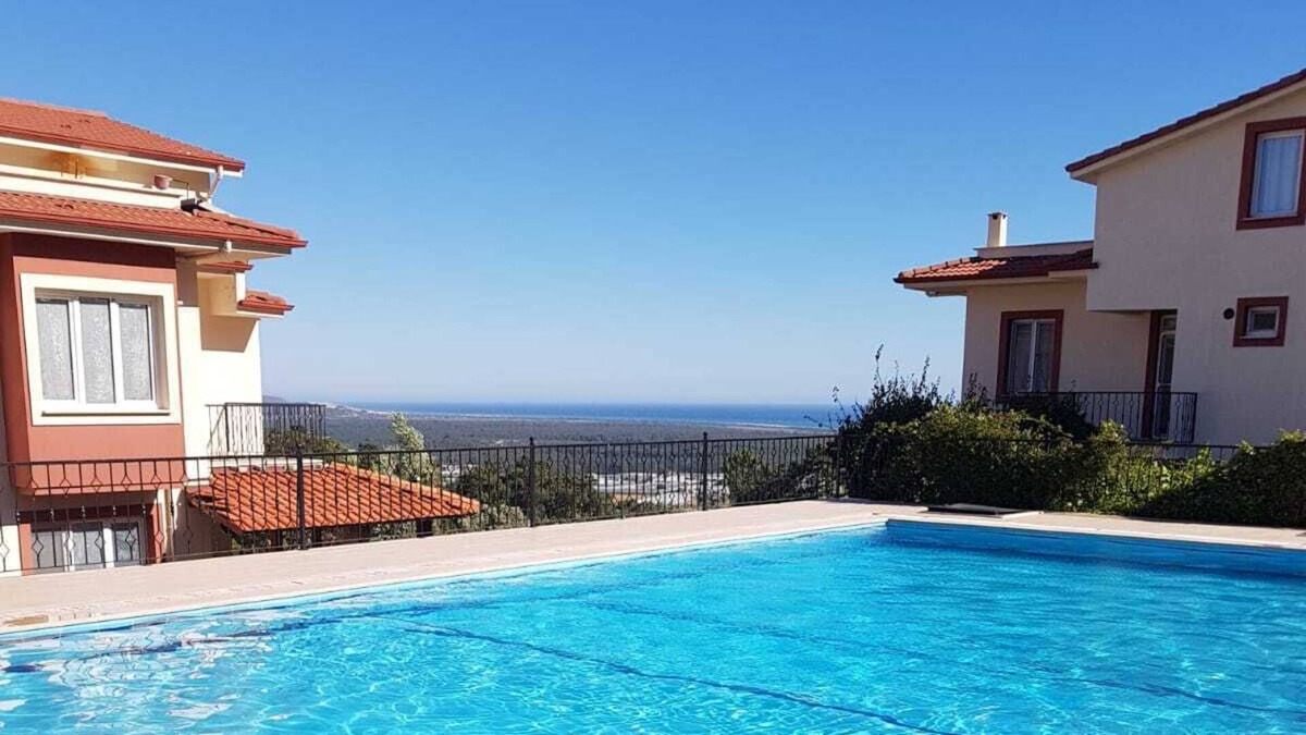 Faralya Villa | Triplex villa with pool in nature