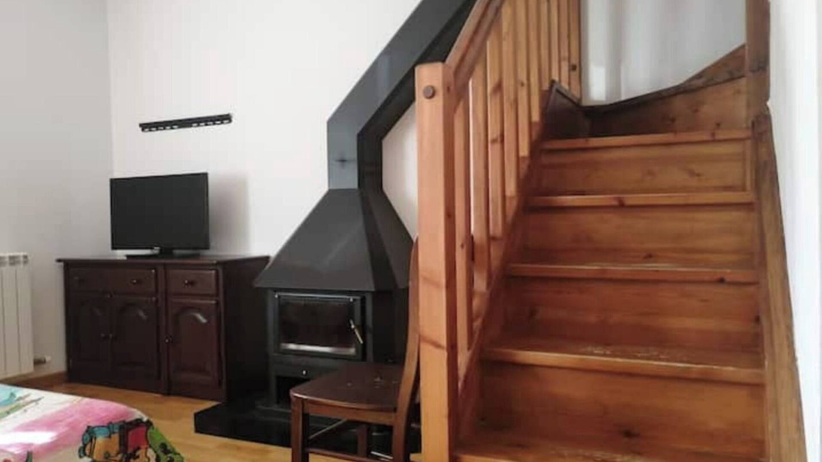 Pla de l'Ermita Apartment | Triplex with fireplace and balcony Erta 4