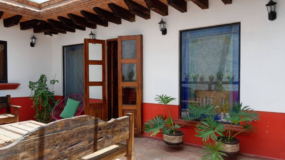 Historic Centre House | troje tradicional purépecha -live the experince-