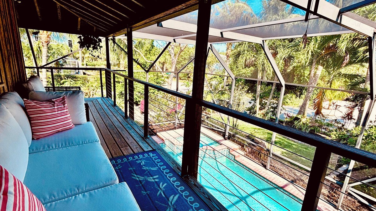 Rocky Point Apartment | Tropical 2BR Oasis w/Pool/Kayaks/Bikes/Grill