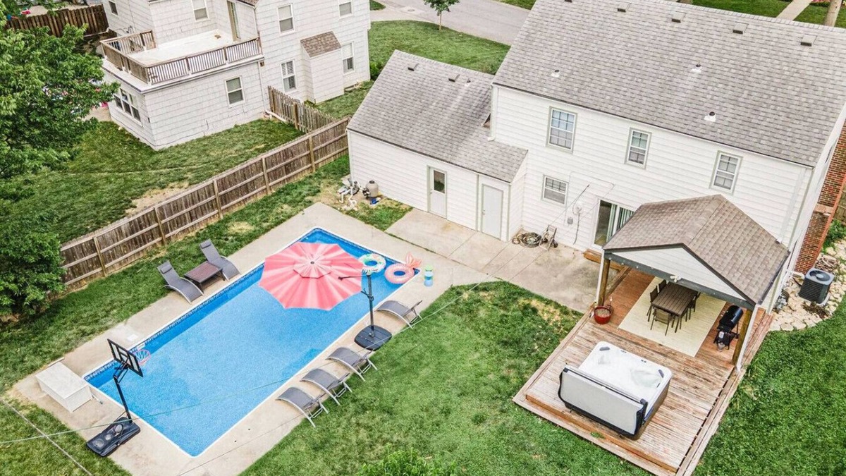 Prairie Village House | Tropical Hideaway: Hot Tub, Pool, Remodeled in PV