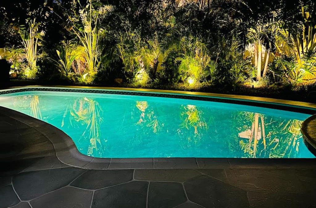 Lighthouse Point House | Tropical Paradise in Lighthouse
