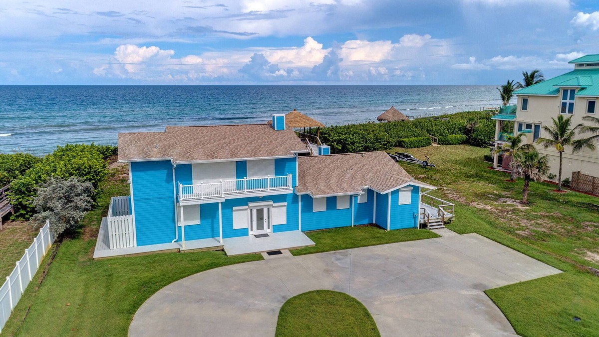 Ambersand Beach House | Tropical Paradise - Private Beach with Ocean to River Views