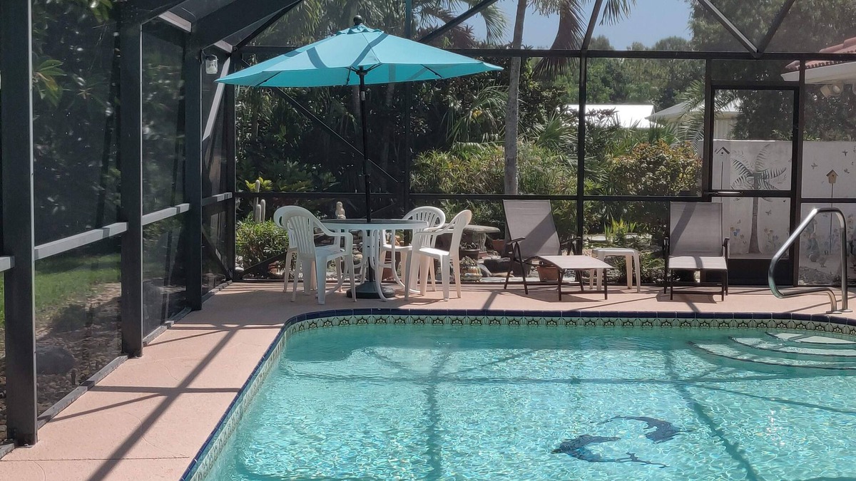 Jensen Beach House | Tropical paradise getaway on the Treasure Coast (FL)