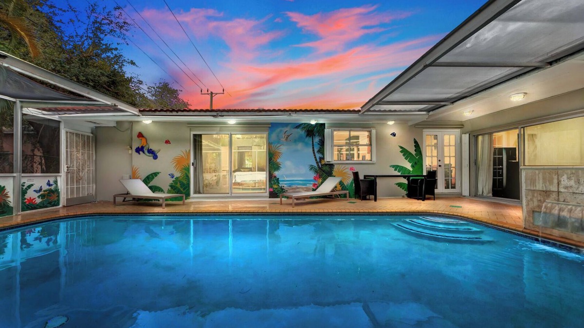 Highland Garden House | Tropical Privat Home Spacious 6 -bedrooms 4 Baths with private pool
