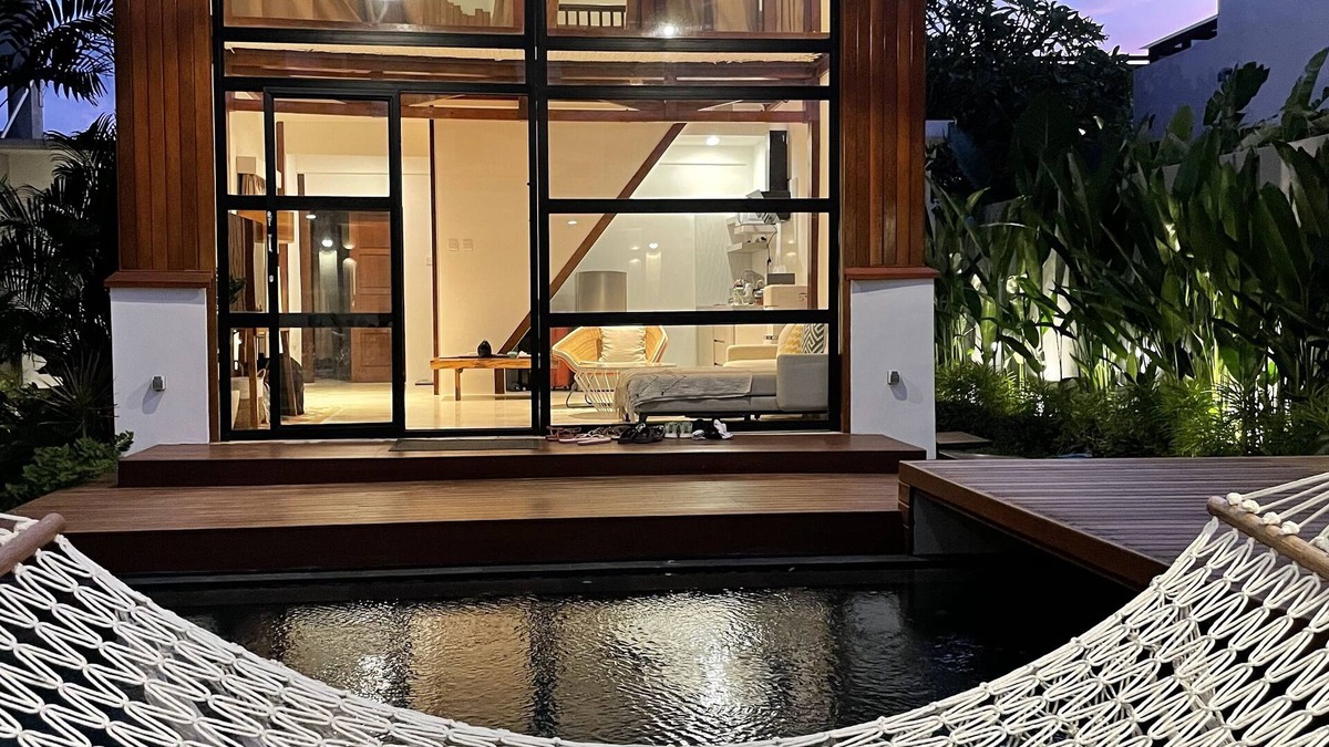 Rendang Villa | Tropical Villa in the heart of Canggu. walking distance to the Finns beach!