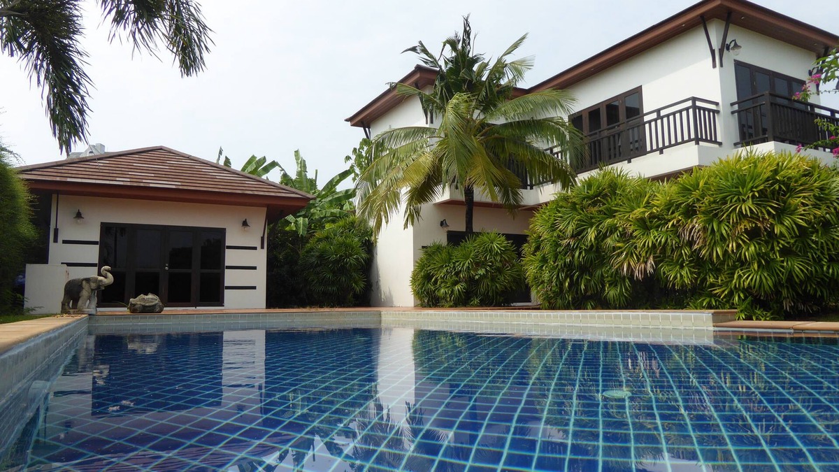 Rayong Villa | Tropicana Beach Villa at VIP Resort