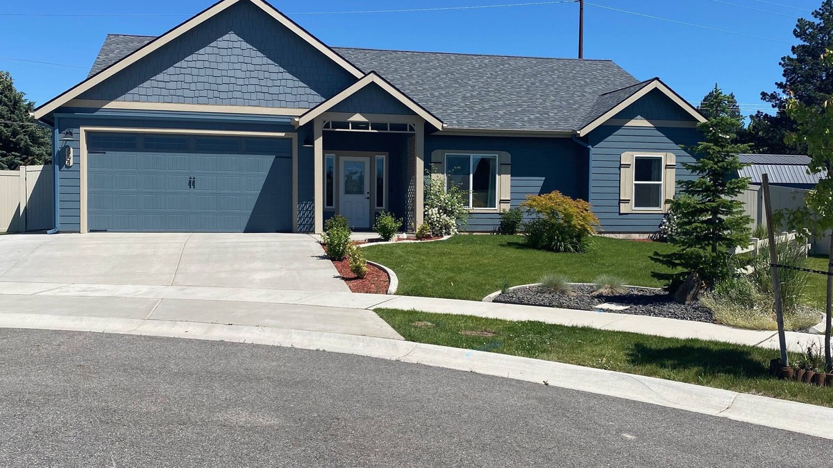Post Falls House | Trout Haven Retreat - Your home base for adventure and serenity!
