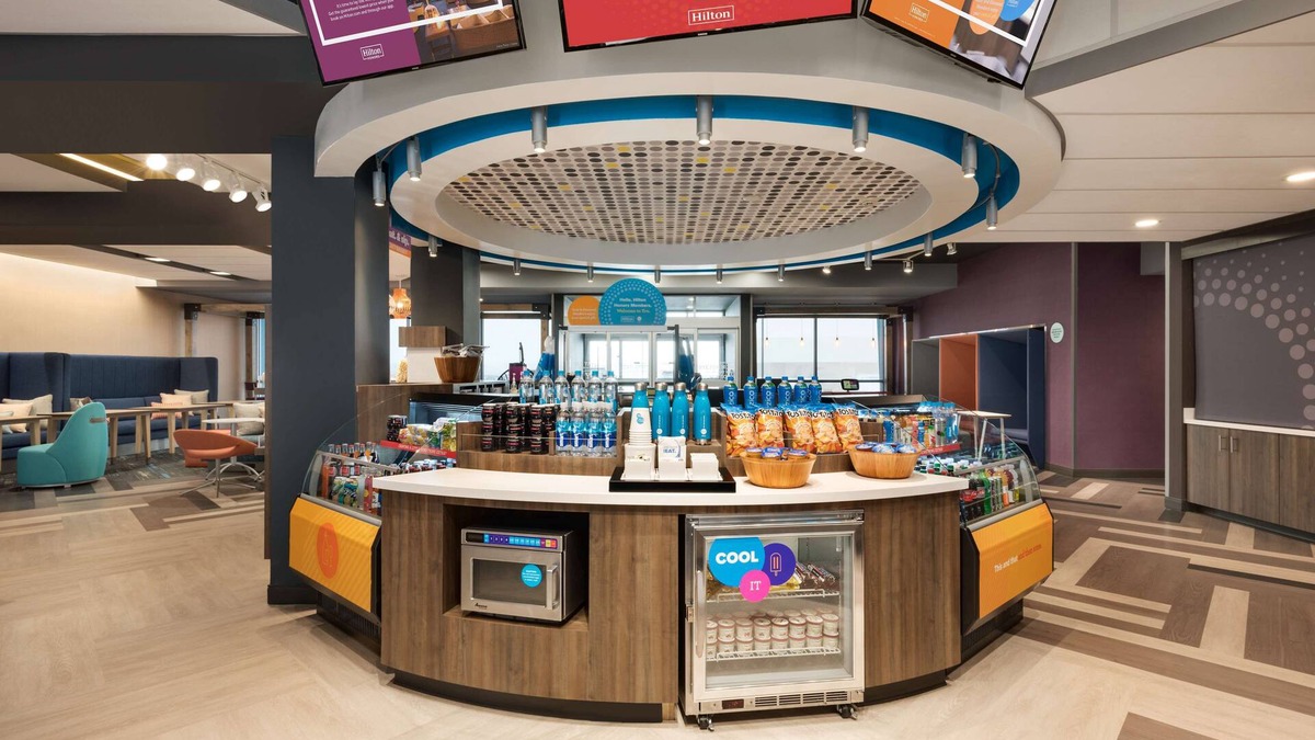 Cedar Rapids - Iowa City Hotel | Tru by Hilton Cedar Rapids Westdale