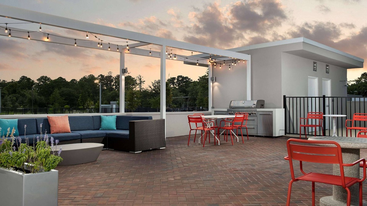 Northside Hotel | Tru by Hilton Jacksonville Airport I-95