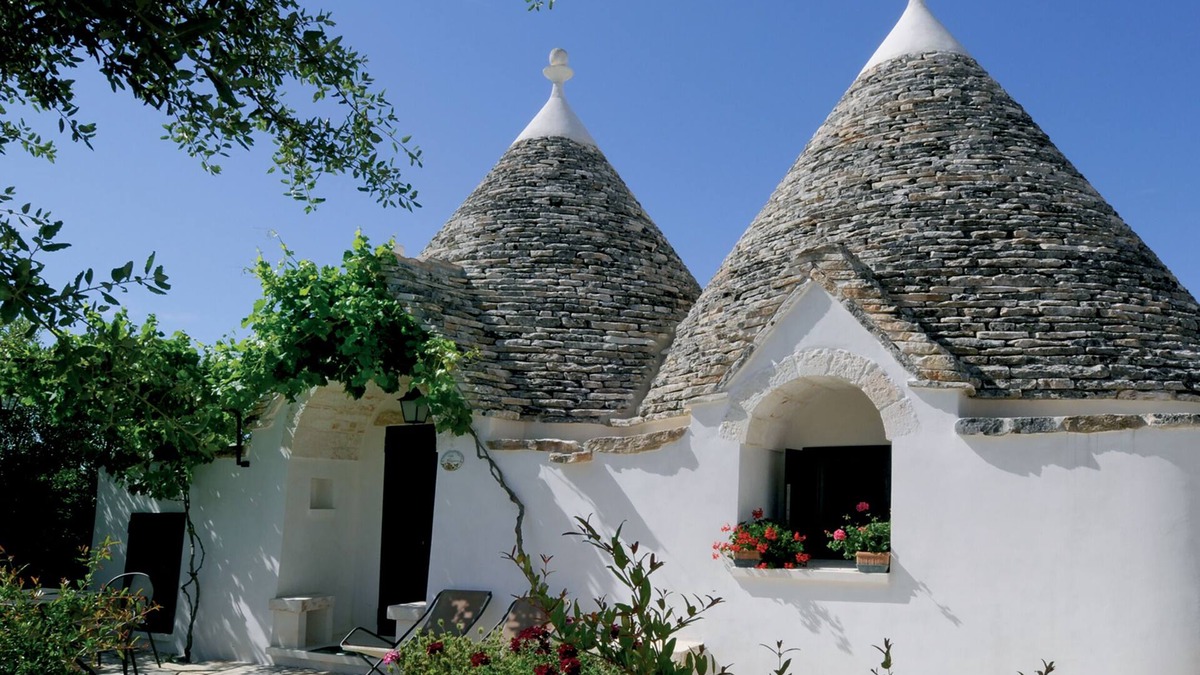 Martina Franca House | Trulli Itria Valley - Trulli of Pomegranate with large heated pool