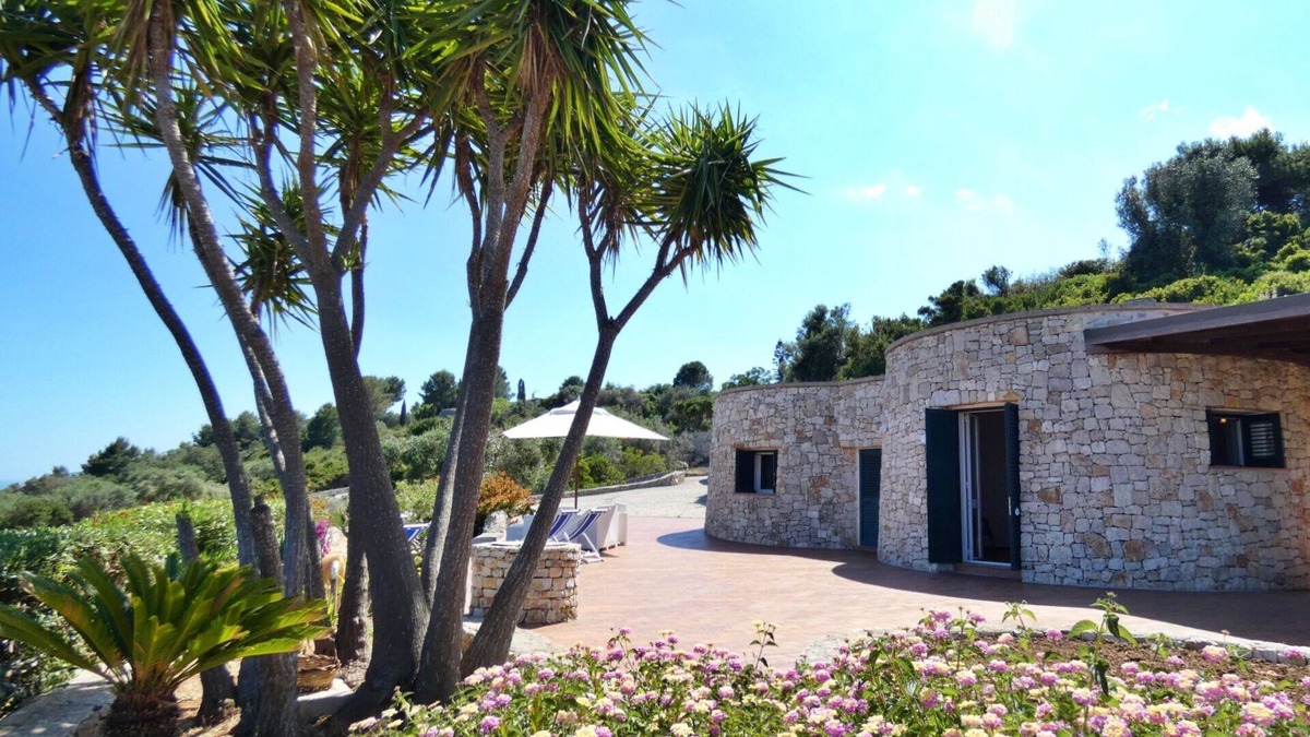 Marina di Novaglie Villa | Trullo Anthos - Beautiful Sea View and Private Garden