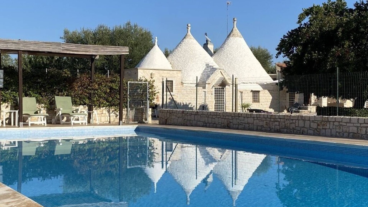 Castellana Grotte Villa | Trullo Carlotta, Rural Location, Enclosed Private Pool, Sole Use Only