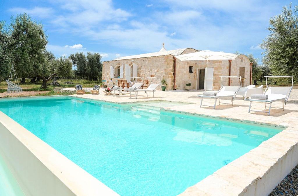 Villa Castelli Villa | Trullo Delori with infinity Pool