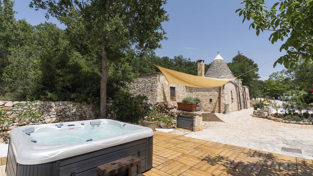 Noci Ski Chalet | Trullo Fragno by Wonderful Italy