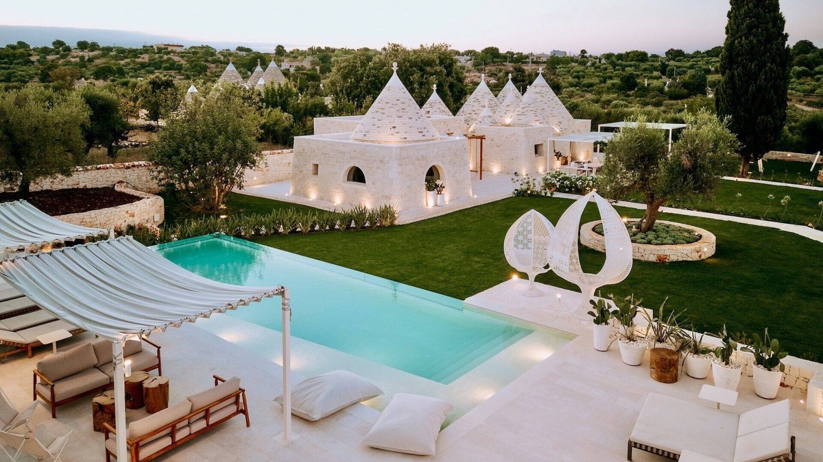 Cisternino Villa | Trullo Tirunno - Five Bedroom Villa, Sleeps 11