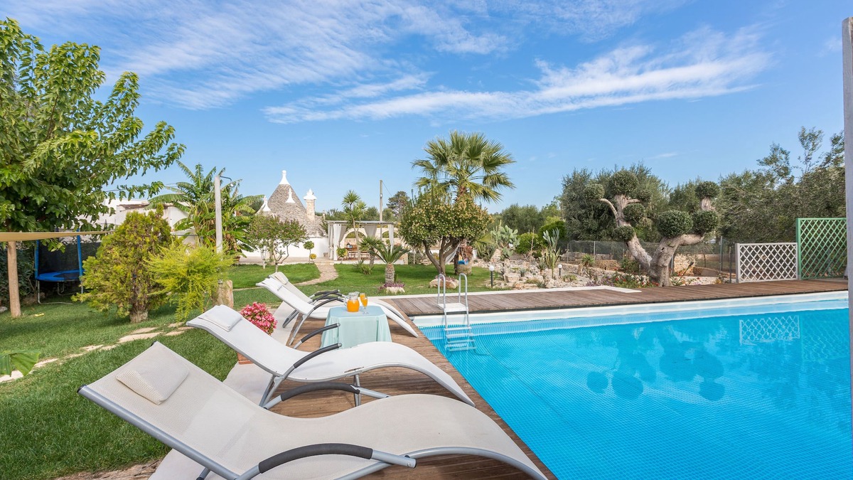 San Michele Salentino Villa | Trullo with private pool - garden games - outdoor kitchen - wood-burning oven