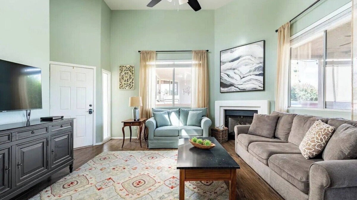 Casas Adobes House | Tucson golf retreat - view of Catalina Mountains, easy access to bike trails