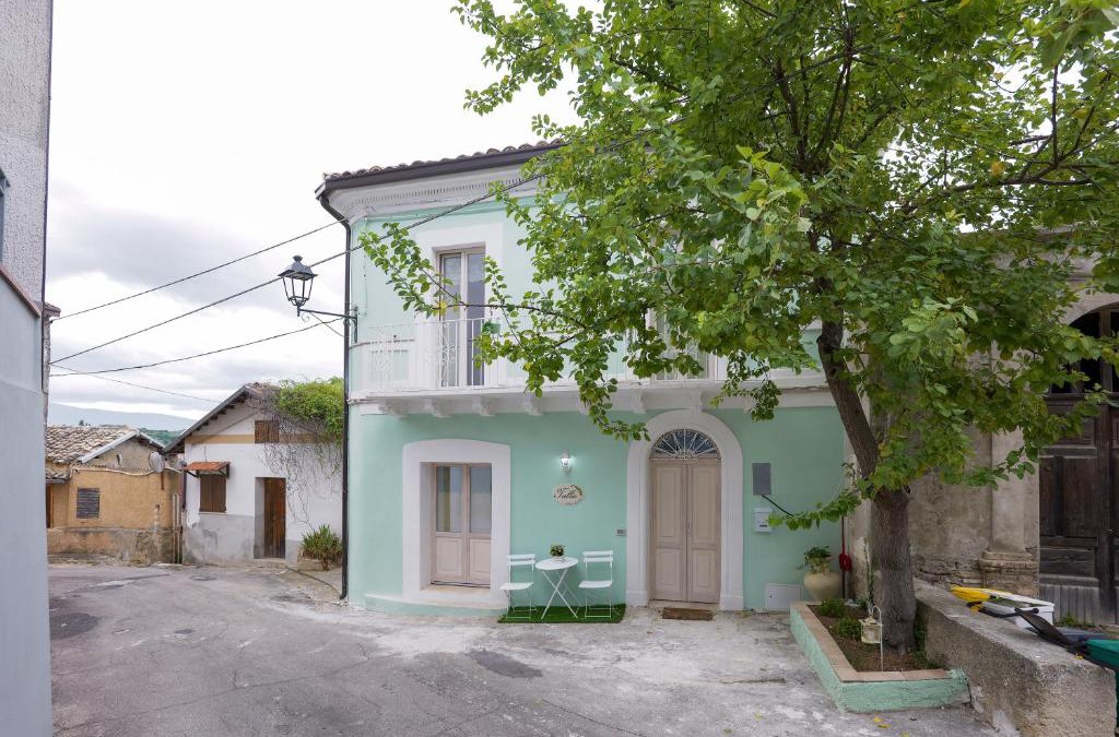 Giuliano Teatino House | Tullia -intera casa-