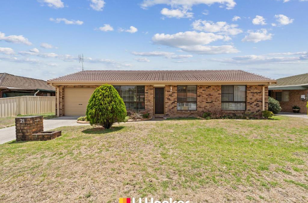 Iluka House | Tully's Beach House