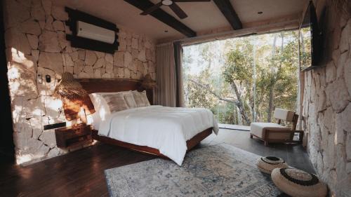 Chemuyil House | Tulum Jungle Villa Aire