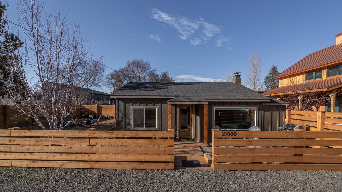 Tumalo House | Tumalo House