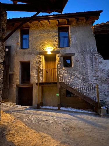 Pi House | Turisme Rural Ca l'Axai casa 1