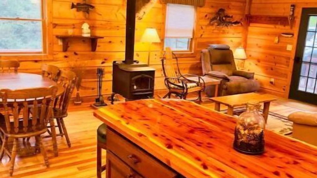 Harpers Ferry Cabin | Turkey Ridge Cabin