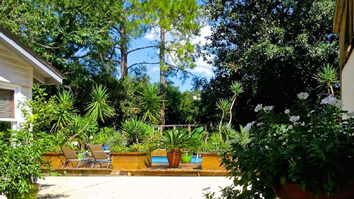 Governor's Walk House | Turn-Key Furnished Mid-Town Pool Side Bungalow