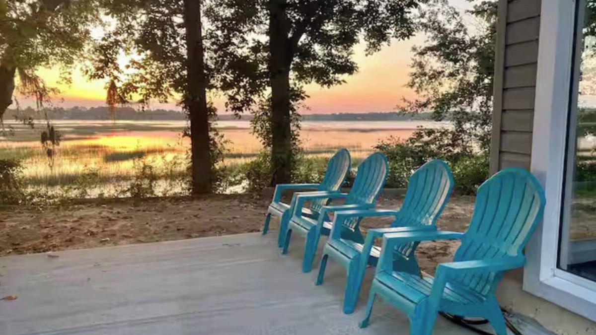 Beaufort Cottage | Turning Tide Cottage - Sleeps 4!