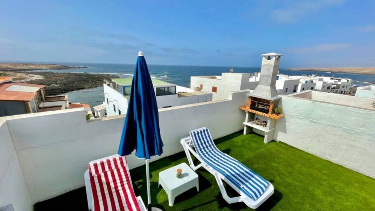 Caleta de Caballo House | Turtle House Turtle House